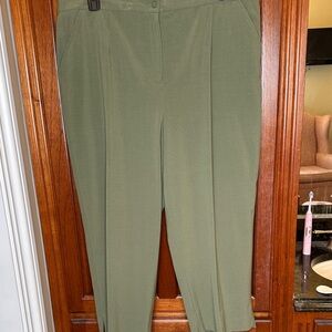 Cato Olive Green Capris